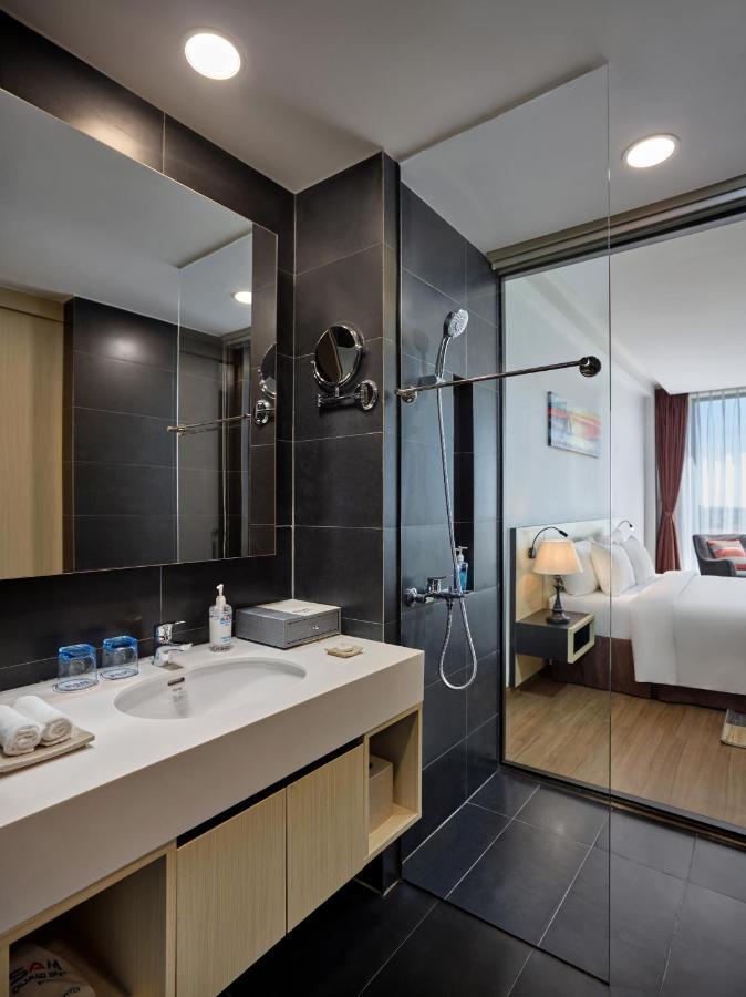 Khach San Sam Quang Binh Hotel Dong Hoi Kültér fotó